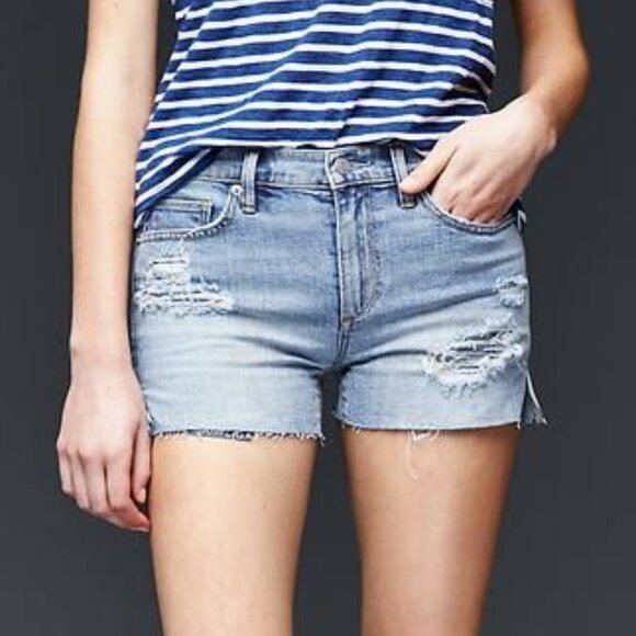 GAP - Authentic 1968 Destructed Denim Summer Shorts - Light Wash - 28 - Picture 1 of 6